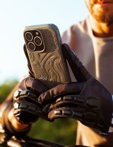 Gadget Guard G-Form Trek Anthracite Case - iPhone 16